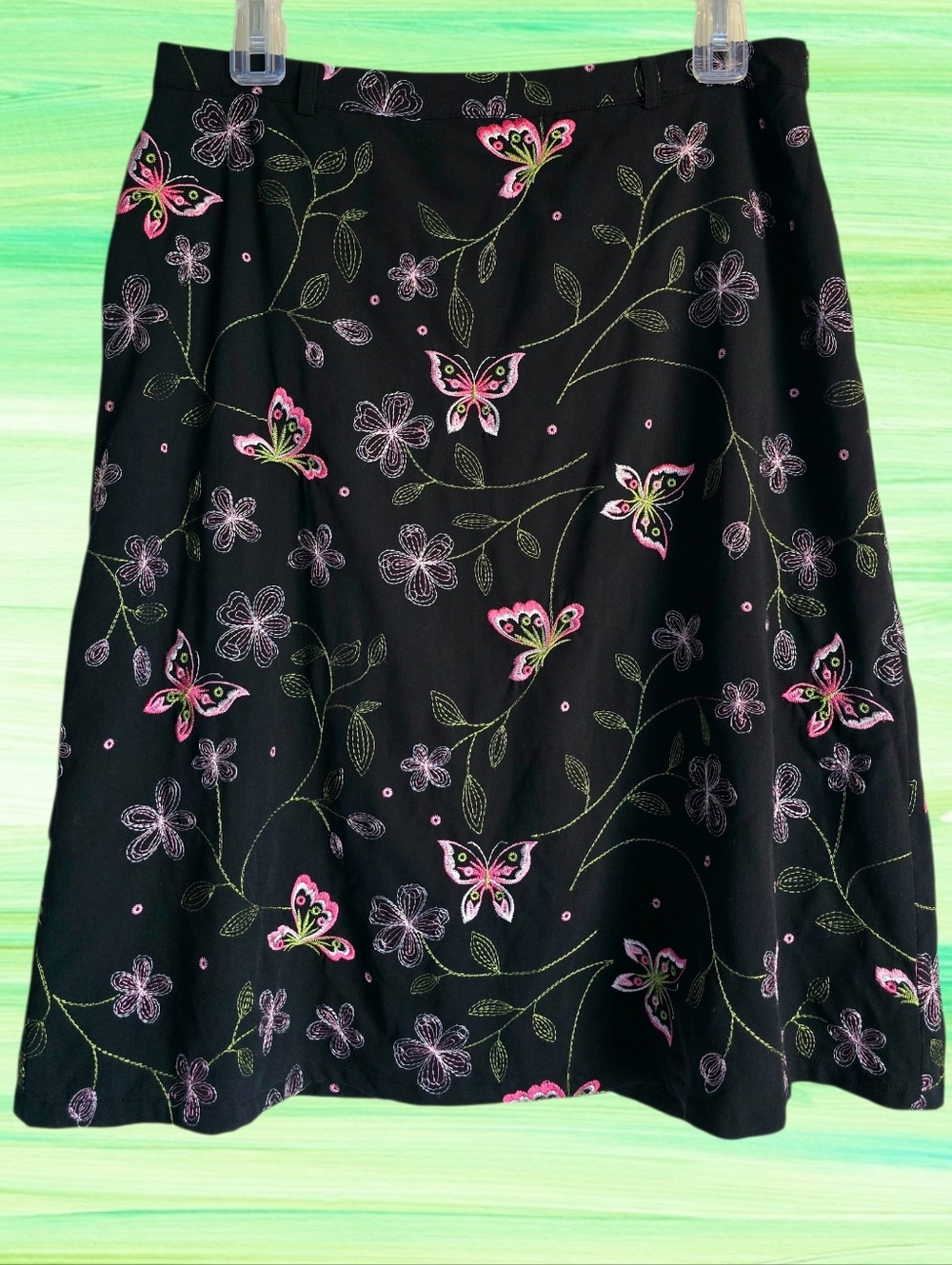 🪷Y2K Embroidered Floral & Butterfly Black & Pink Skirt🪷